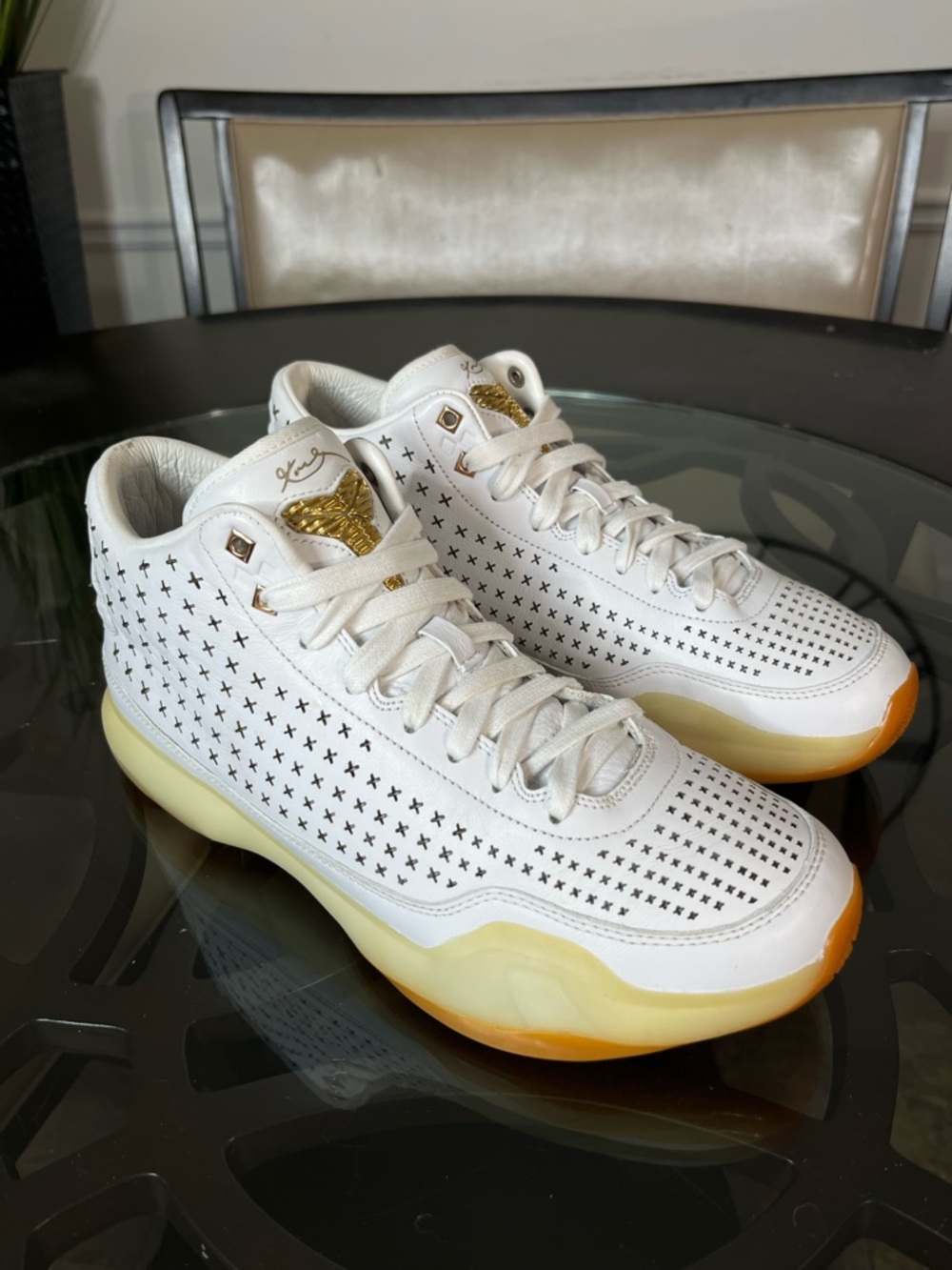 Nike Kobe X 10 Mid EXT
White Gold GUM Leather Shoes Men's Size 11.5 - Picture 2 of 6